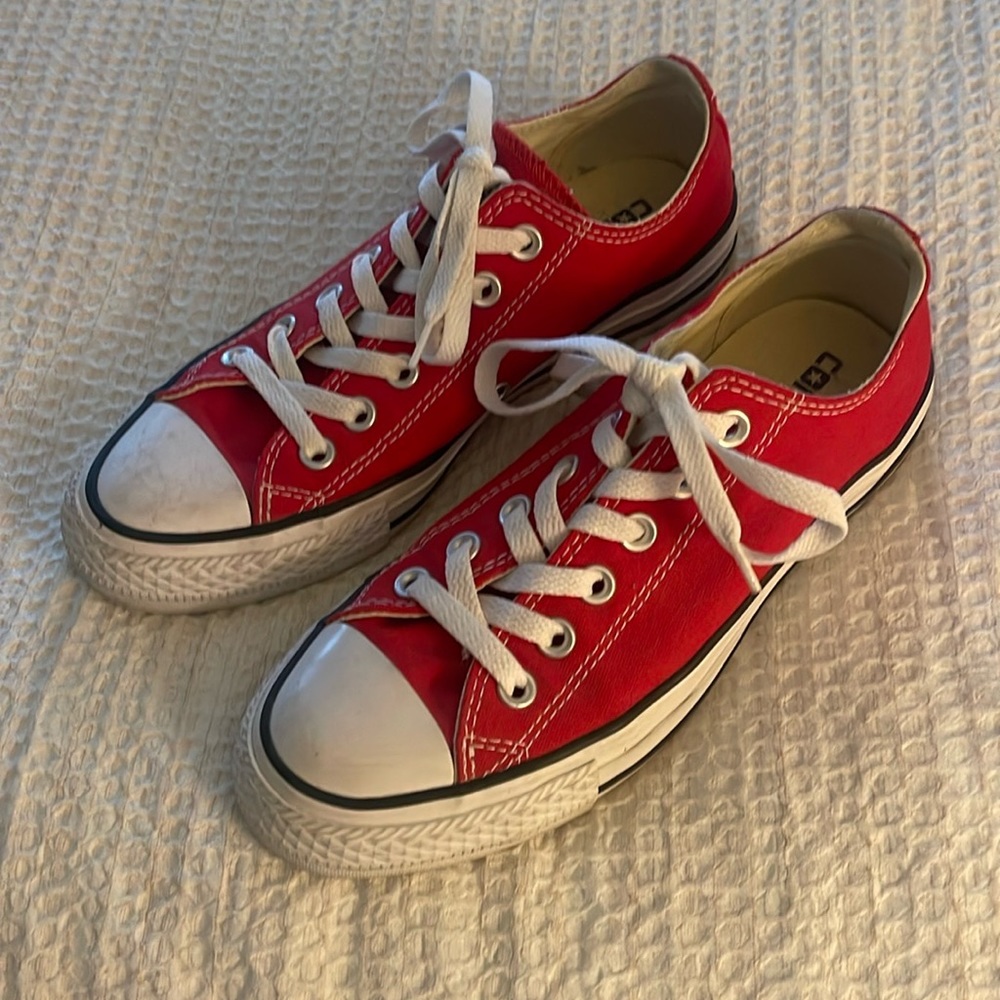 Converse All Star Low Tops Red Size 7